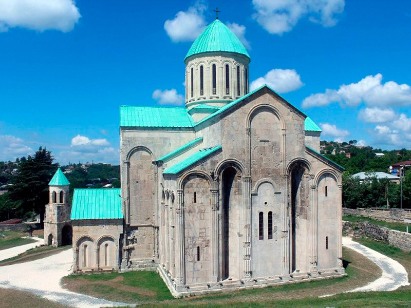 Bagrati Cathedral in Kutaisi - Tours and Activities